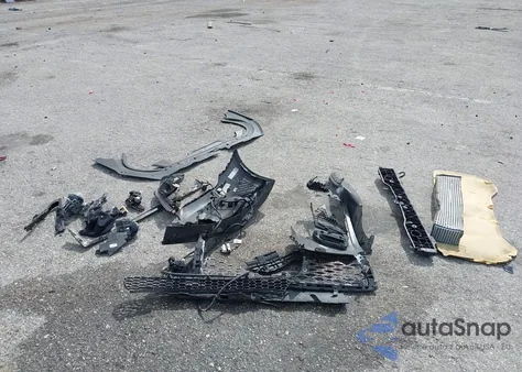 2018 Genesis G80 3.3T Sport z USA, uszkodzony, nr VIN KMHGN4JB0JU231641